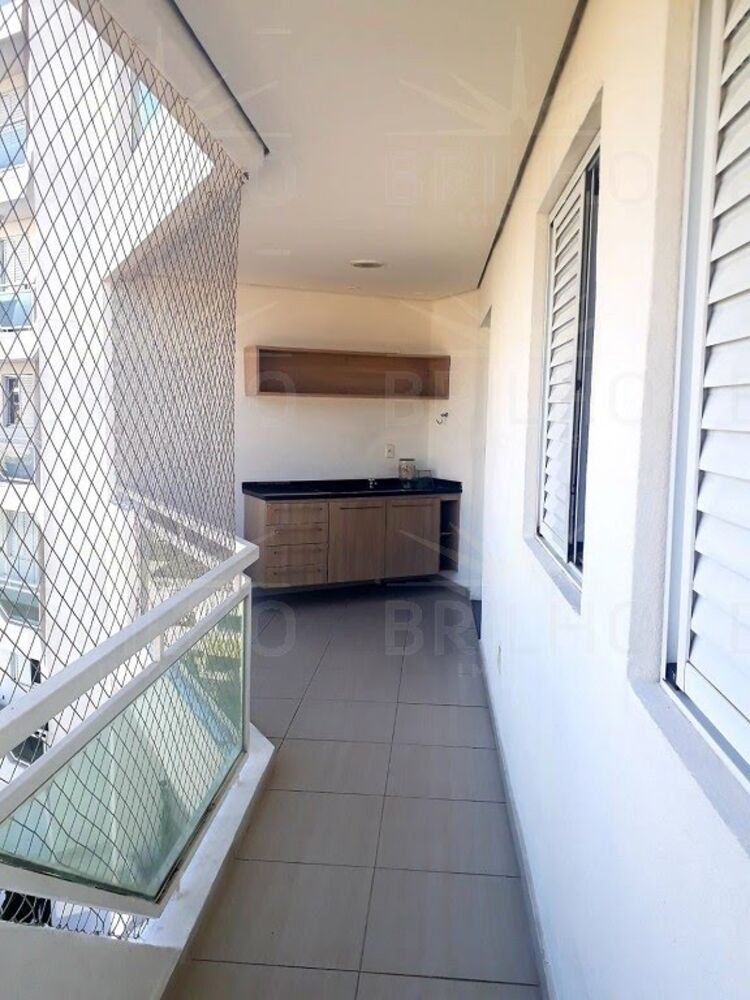 Apartamento à venda com 3 quartos, 105m² - Foto 15