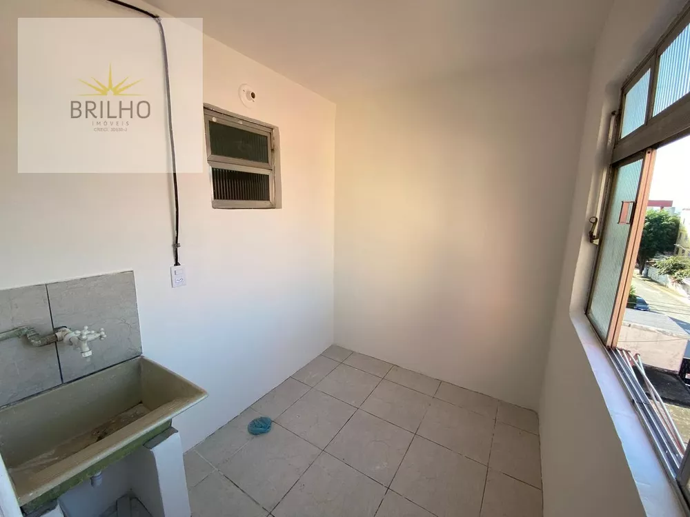 Apartamento à venda com 2 quartos, 56m² - Foto 13