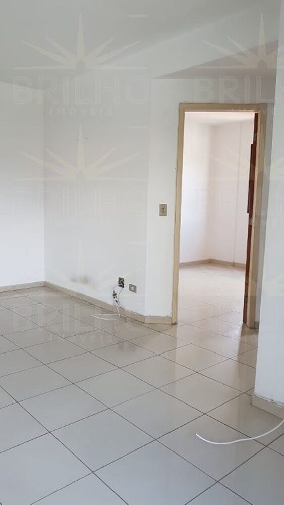 Apartamento para alugar com 2 quartos, 58m² - Foto 3