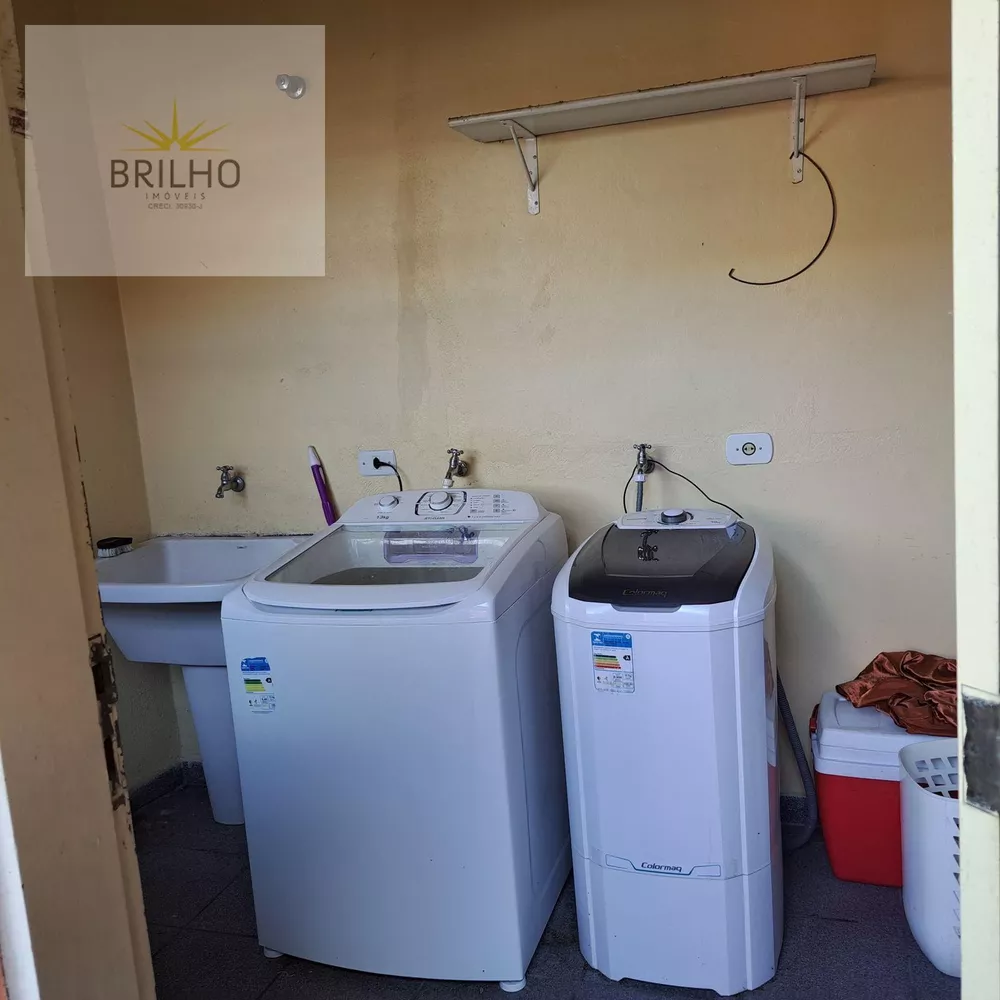 Sobrado, 3 quartos, 250 m² - Foto 1