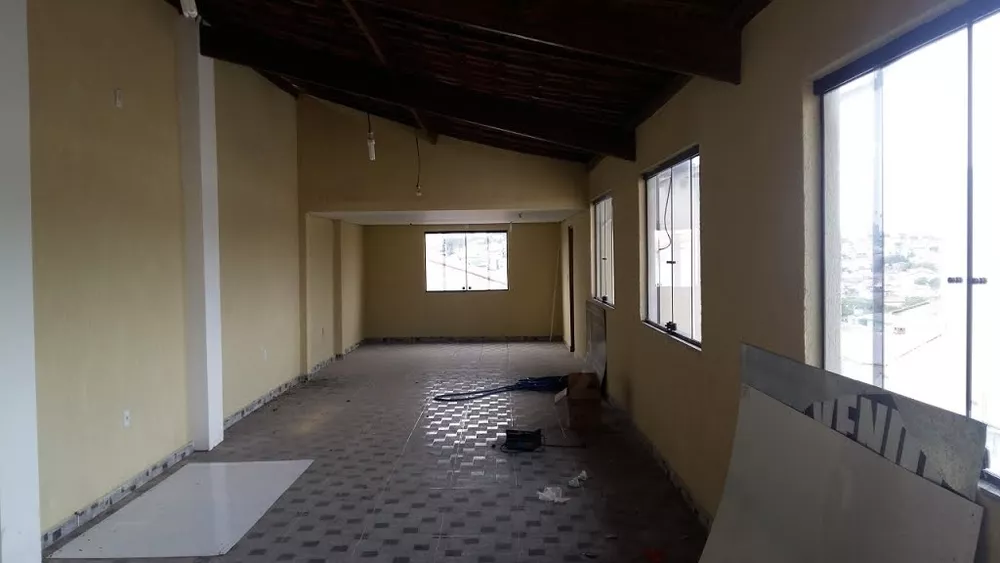 Sobrado para alugar com 4 quartos, 300m² - Foto 2