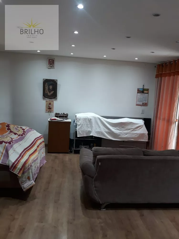 Apartamento à venda com 2 quartos, 70m² - Foto 4