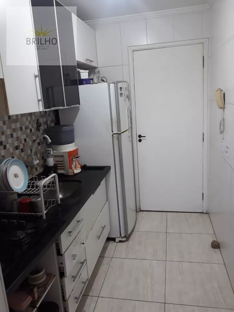 Apartamento à venda com 2 quartos, 70m² - Foto 10