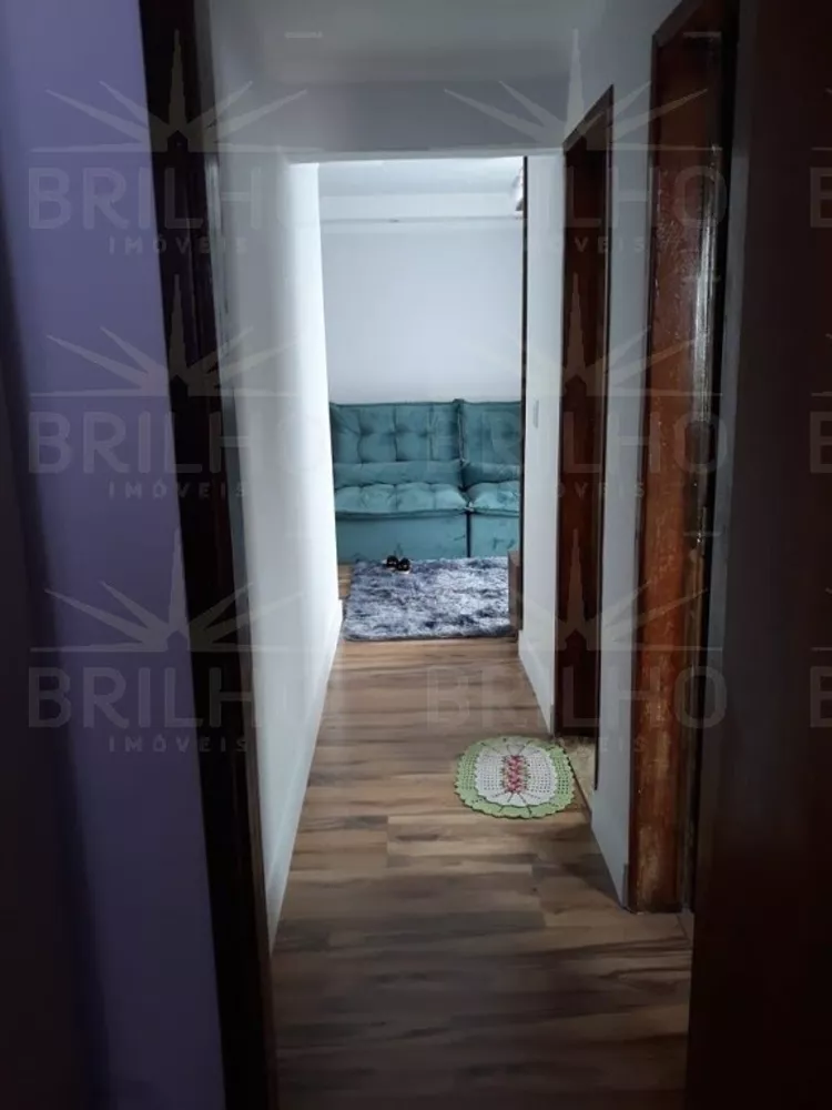 Apartamento à venda com 2 quartos, 70m² - Foto 4