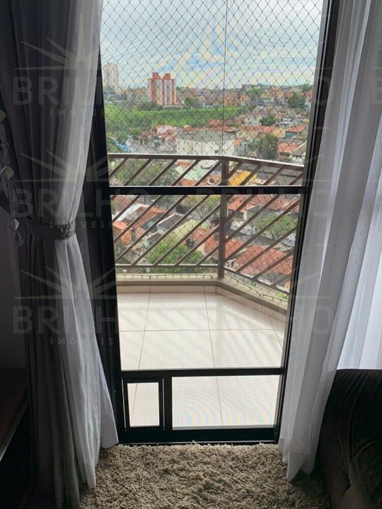 Apartamento à venda com 2 quartos, 62m² - Foto 18