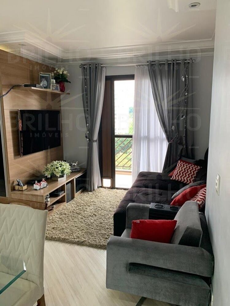 Apartamento à venda com 2 quartos, 62m² - Foto 11