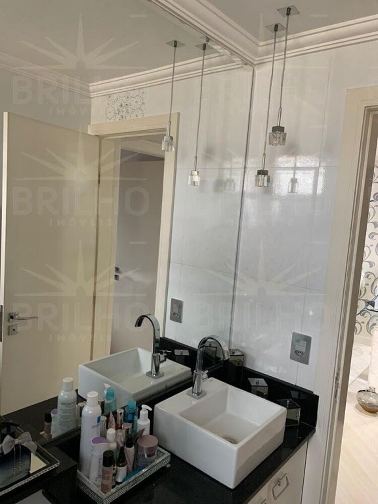 Apartamento à venda com 2 quartos, 62m² - Foto 5