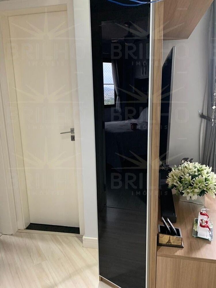 Apartamento à venda com 2 quartos, 62m² - Foto 9