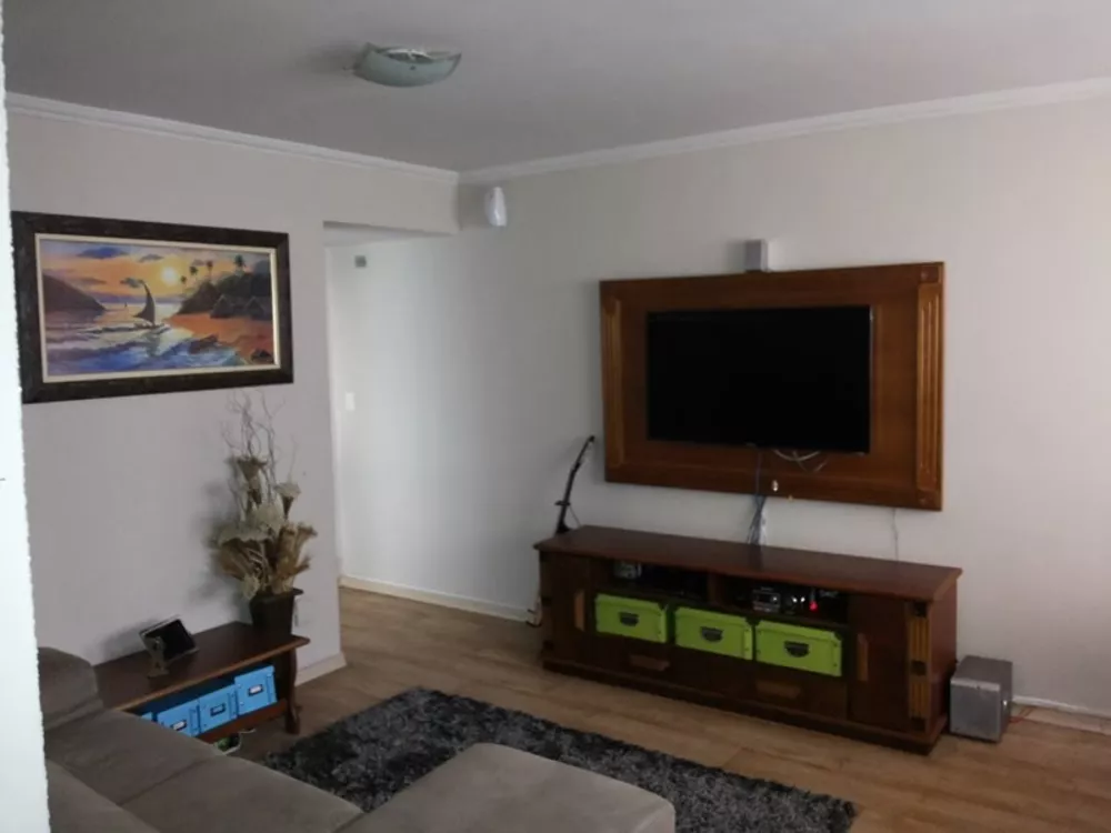 Apartamento à venda com 2 quartos, 58m² - Foto 4