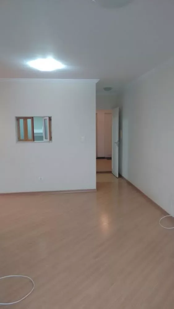 Apartamento para alugar com 3 quartos, 60m² - Foto 2