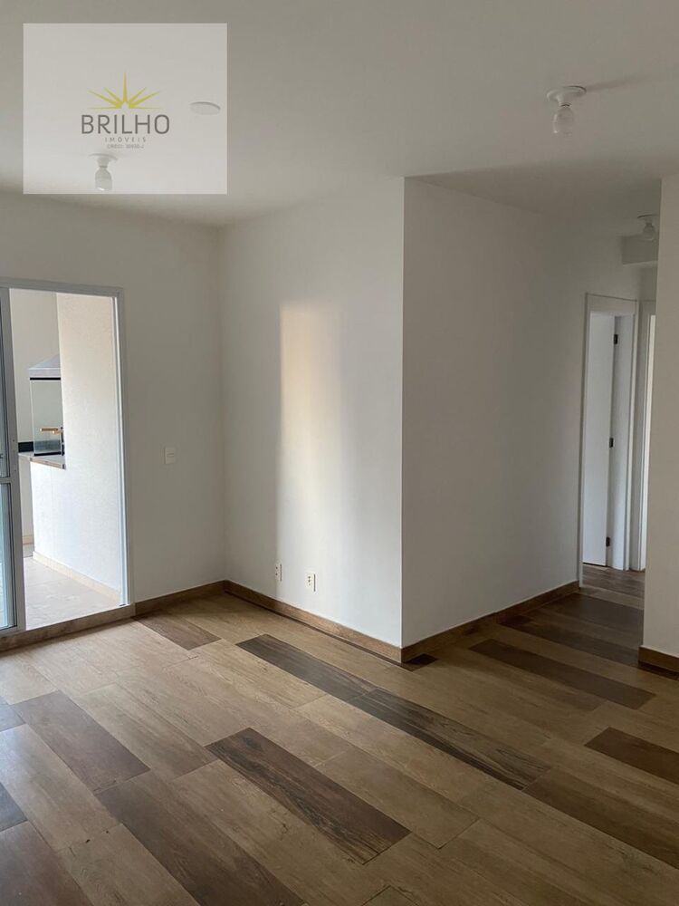 Apartamento à venda com 2 quartos, 64m² - Foto 12