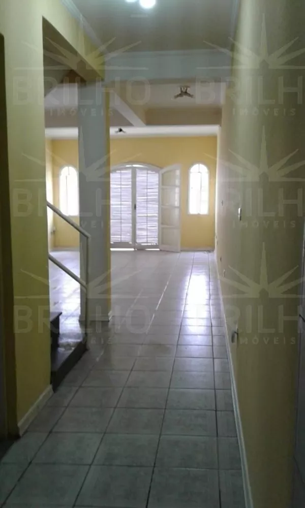 Sobrado para alugar com 3 quartos, 190m² - Foto 4