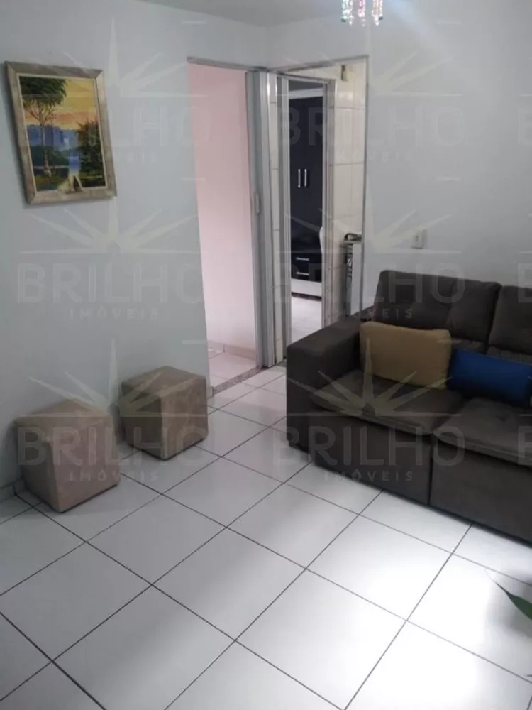 Apartamento à venda com 2 quartos, 44m² - Foto 4