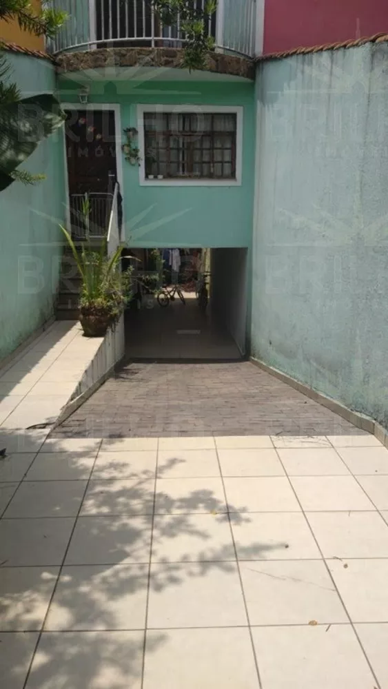 Sobrado à venda com 2 quartos, 130m² - Foto 1