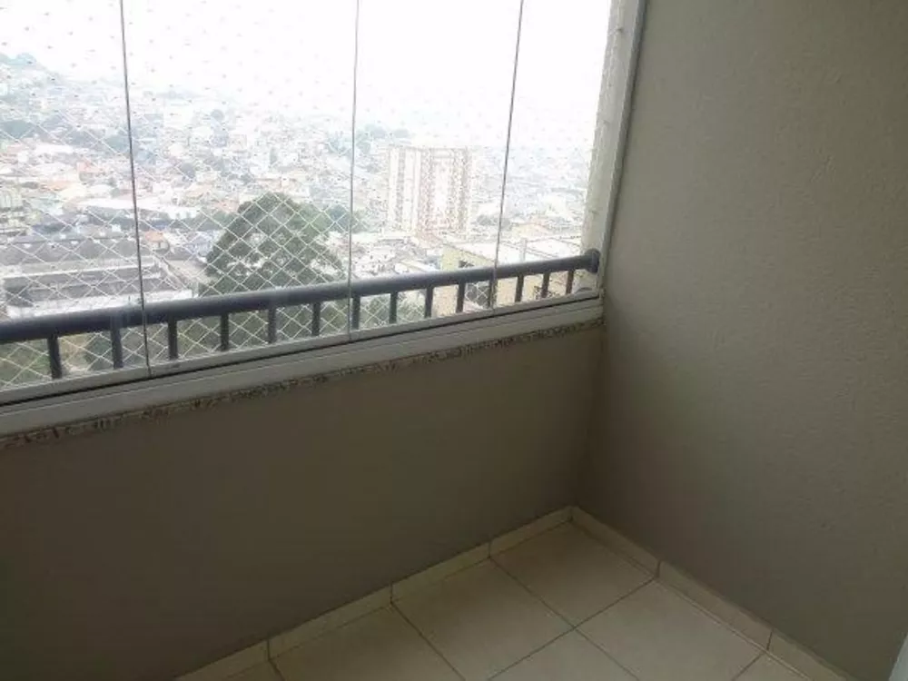 Apartamento à venda com 2 quartos, 65m² - Foto 4