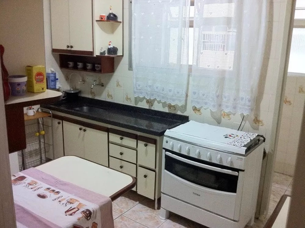 Apartamento à venda com 2 quartos, 65m² - Foto 3