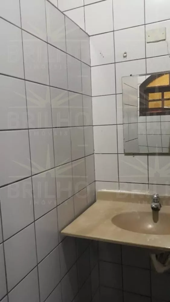 Casa, 6 quartos, 200 m² - Foto 9