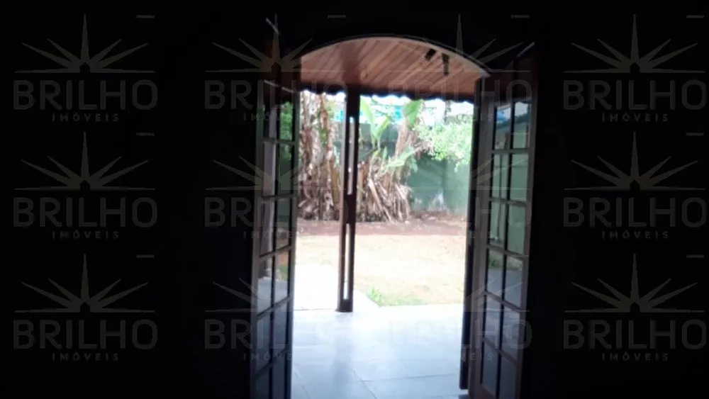Casa, 6 quartos, 200 m² - Foto 4