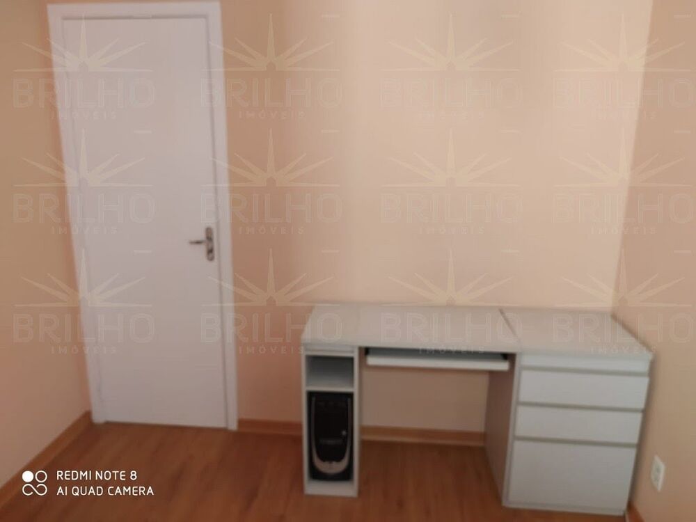 Apartamento à venda com 2 quartos, 58m² - Foto 3