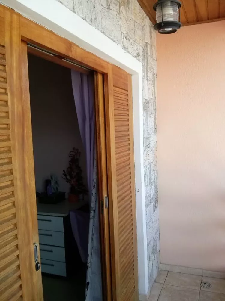 Sobrado, 4 quartos, 200 m² - Foto 2