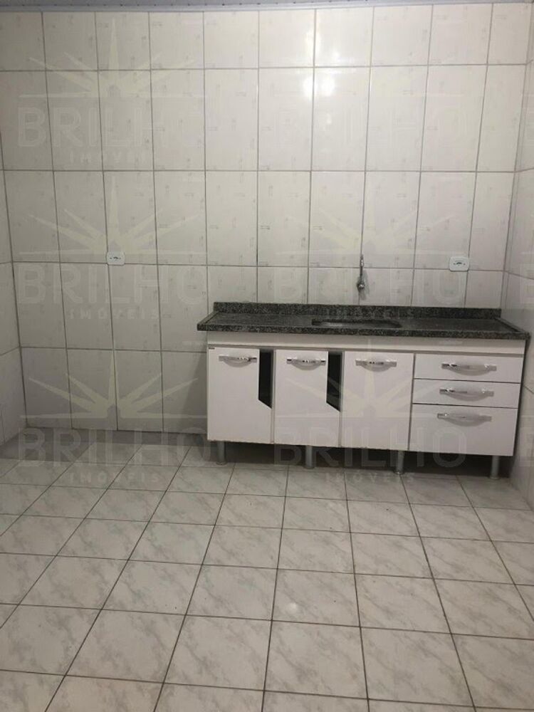 Casa para alugar com 1 quarto, 50m² - Foto 4