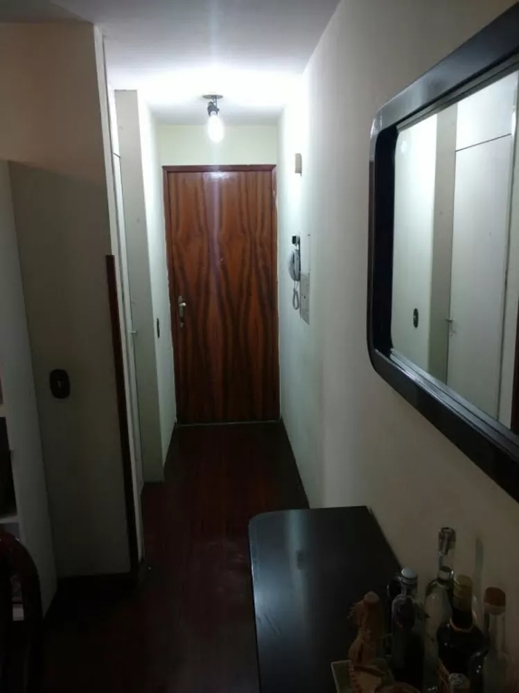 Apartamento à venda com 2 quartos, 58m² - Foto 4