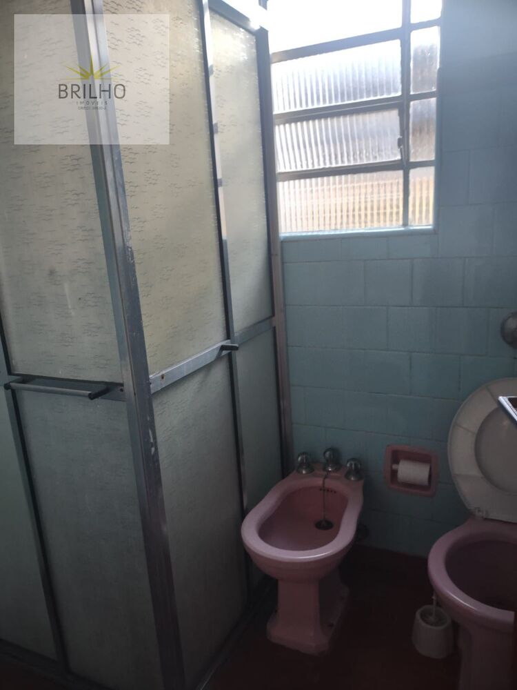 Casa, 3 quartos, 250 m² - Foto 2