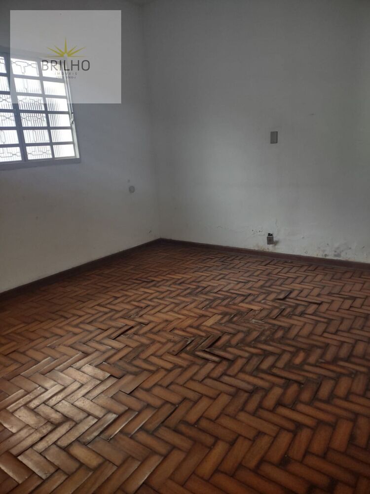 Casa, 3 quartos, 250 m² - Foto 11