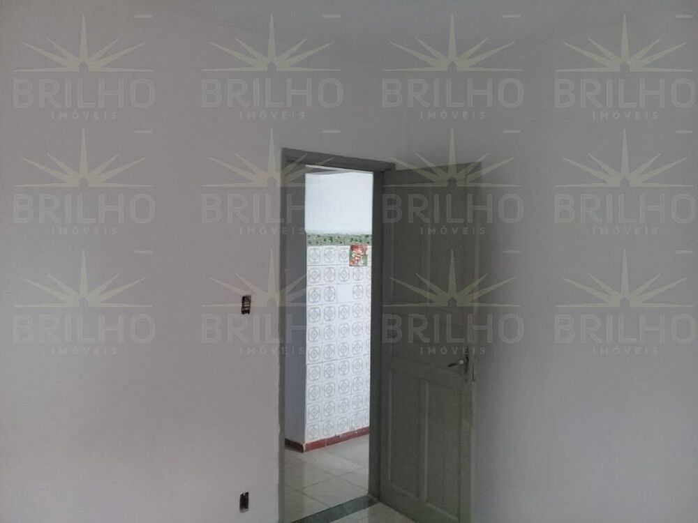 Casa à venda com 4 quartos, 230m² - Foto 7