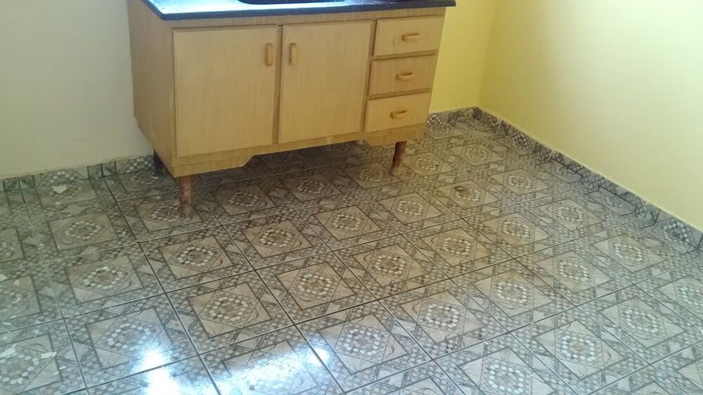 Casa para alugar com 1 quarto, 50m² - Foto 3
