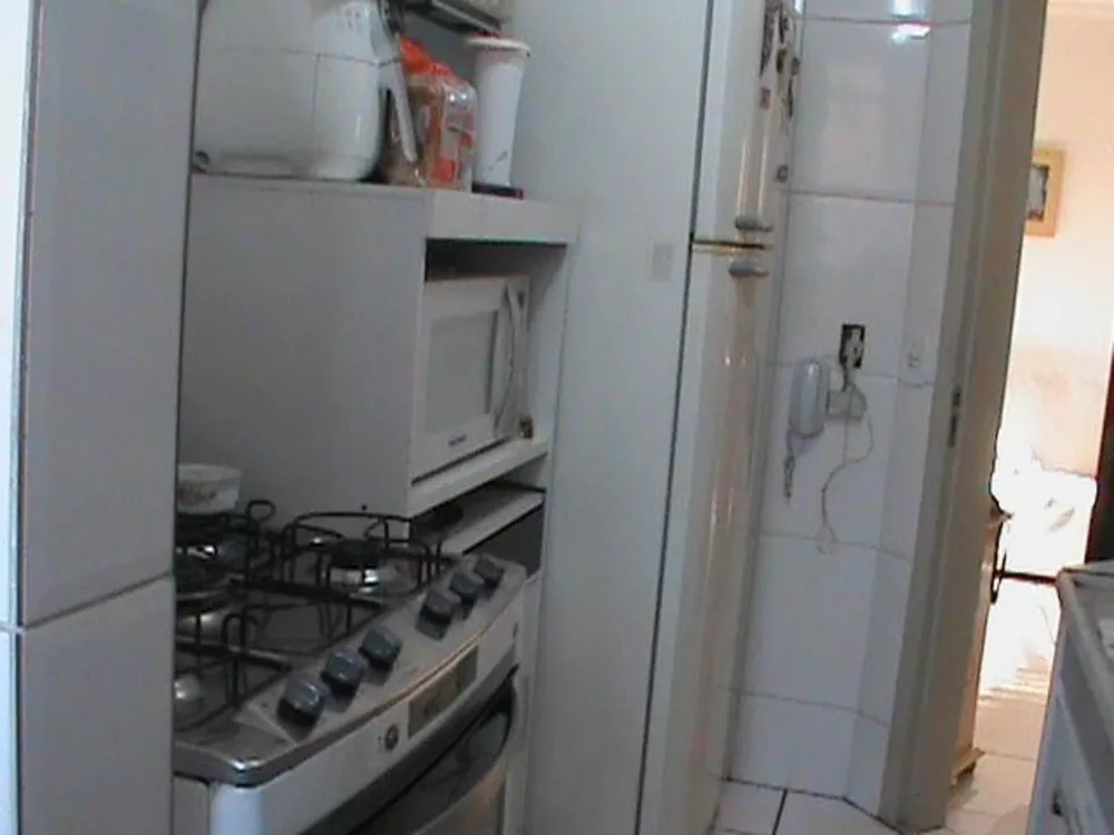 Apartamento à venda com 2 quartos, 55m² - Foto 4