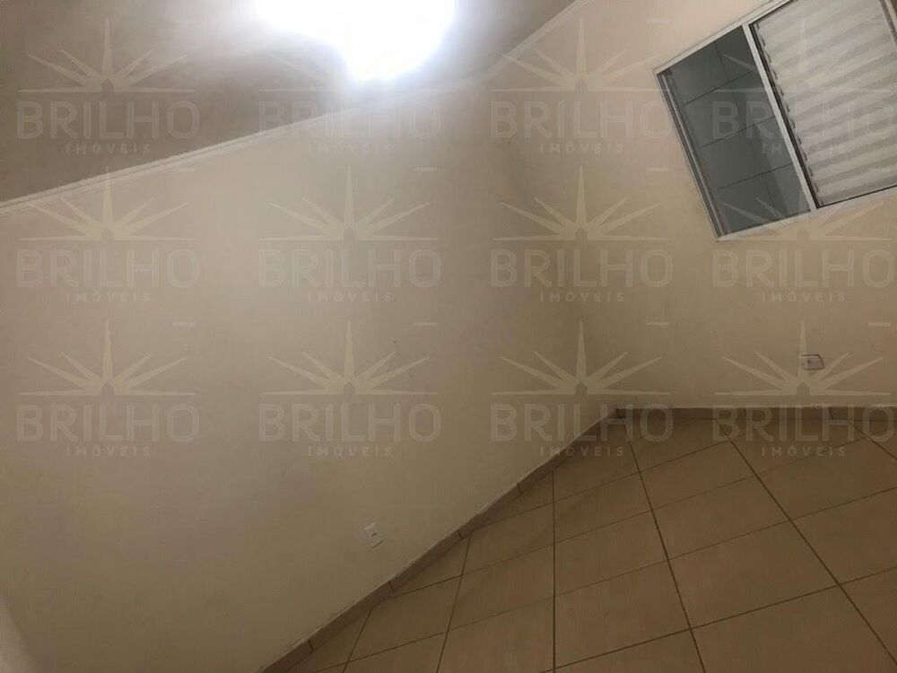 Casa para alugar com 2 quartos, 125m² - Foto 10