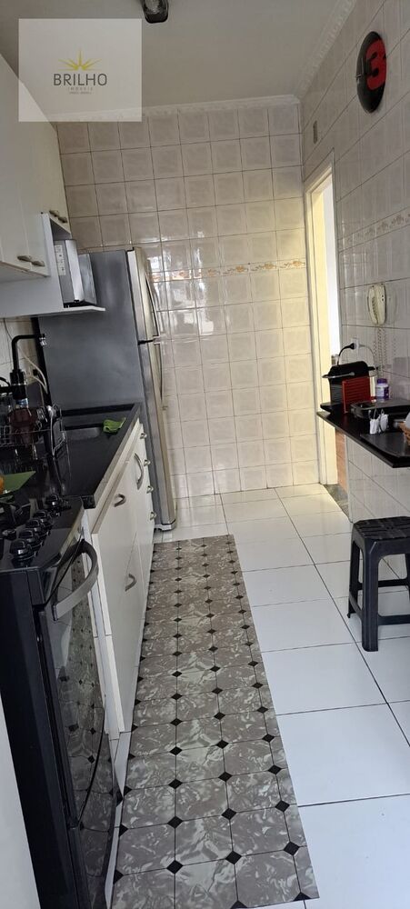 Apartamento para alugar com 2 quartos, 58m² - Foto 3