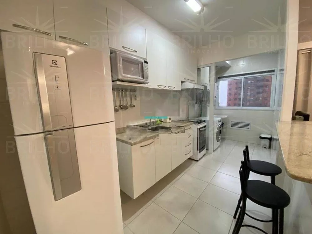 Apartamento para alugar com 1 quarto, 55m² - Foto 1