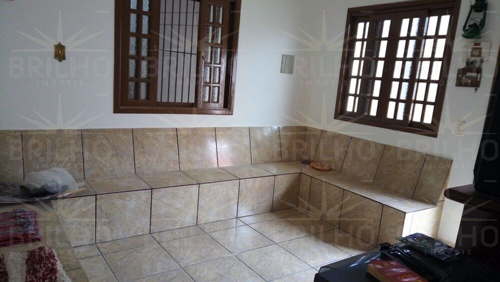 Casa, 3 quartos, 269 m² - Foto 2