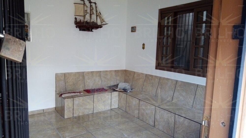 Casa, 3 quartos, 269 m² - Foto 1
