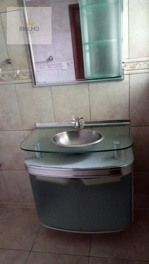 Sobrado para alugar com 5 quartos - Foto 1