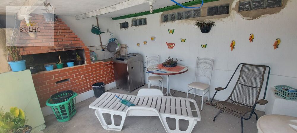 Casa para alugar com 2 quartos, 90m² - Foto 18
