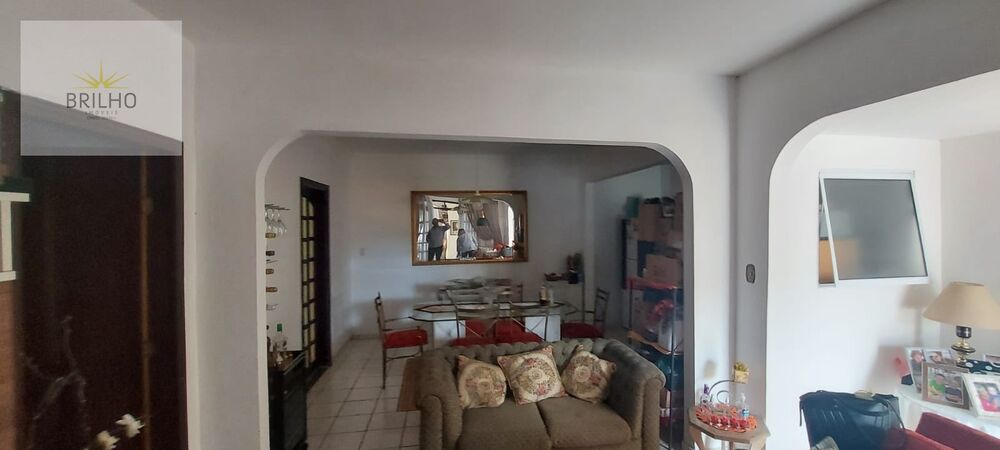 Casa para alugar com 2 quartos, 90m² - Foto 6