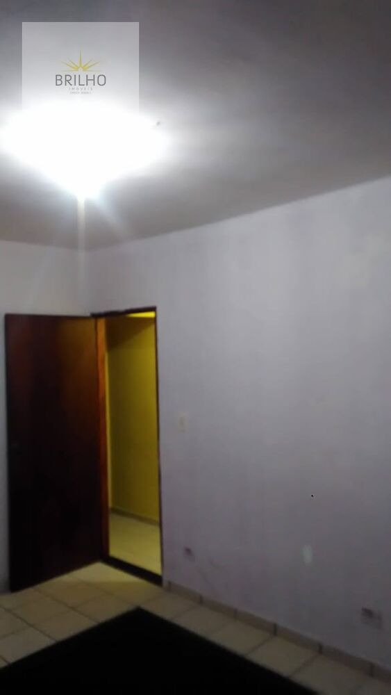 Sobrado à venda com 2 quartos, 63m² - Foto 3
