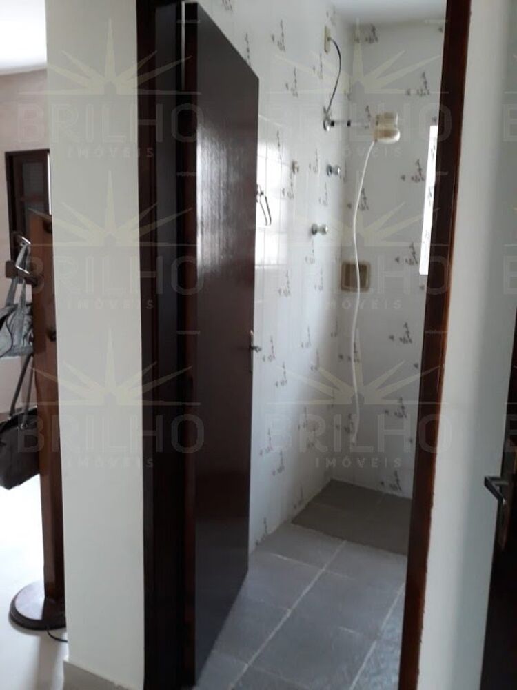 Casa, 2 quartos, 175 m² - Foto 1
