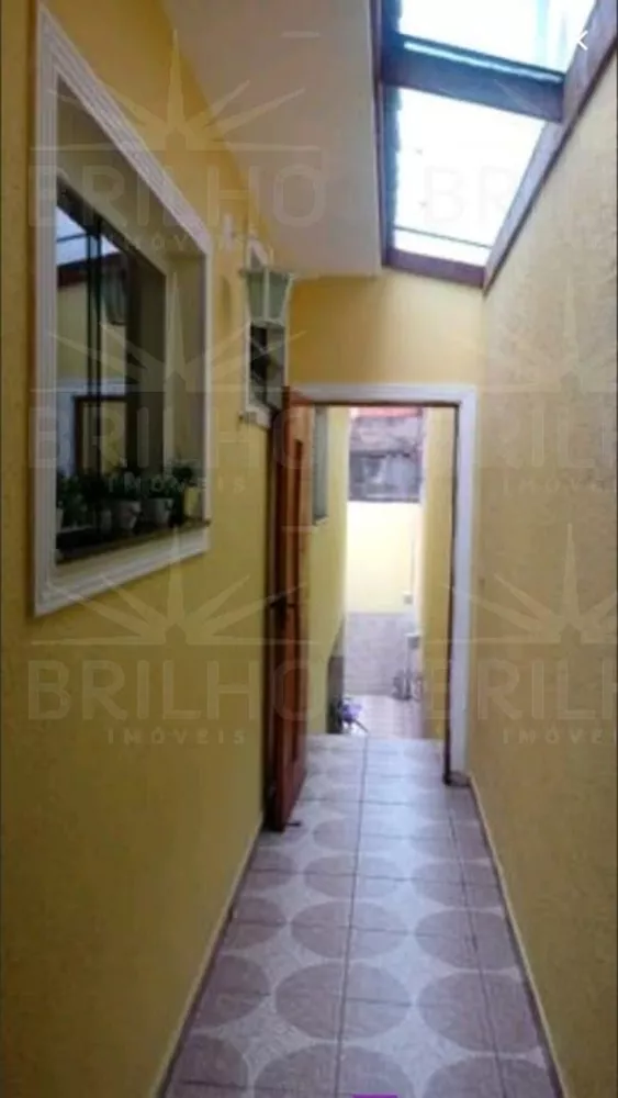 Casa à venda com 2 quartos, 150m² - Foto 2