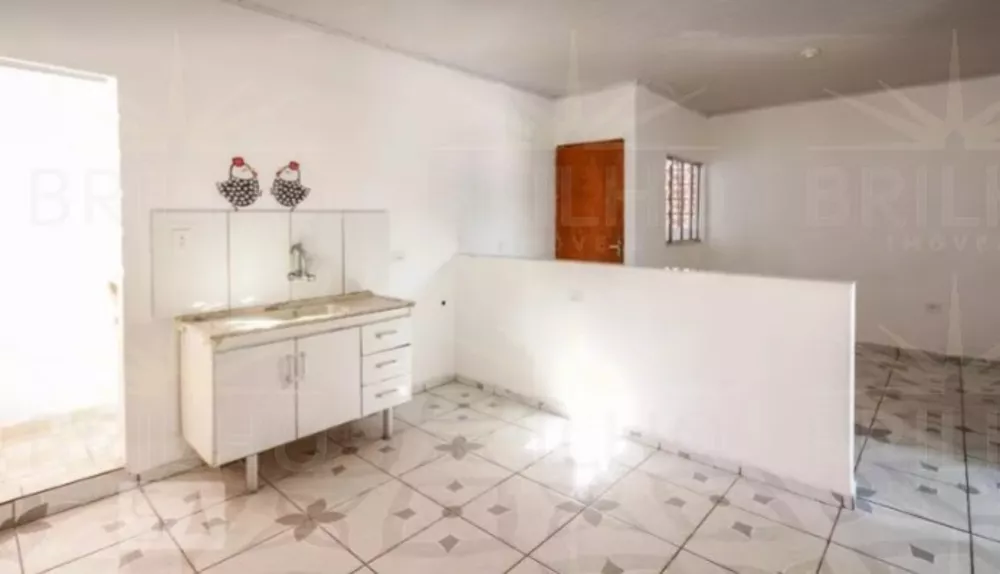 Casa para alugar com 2 quartos, 60m² - Foto 1