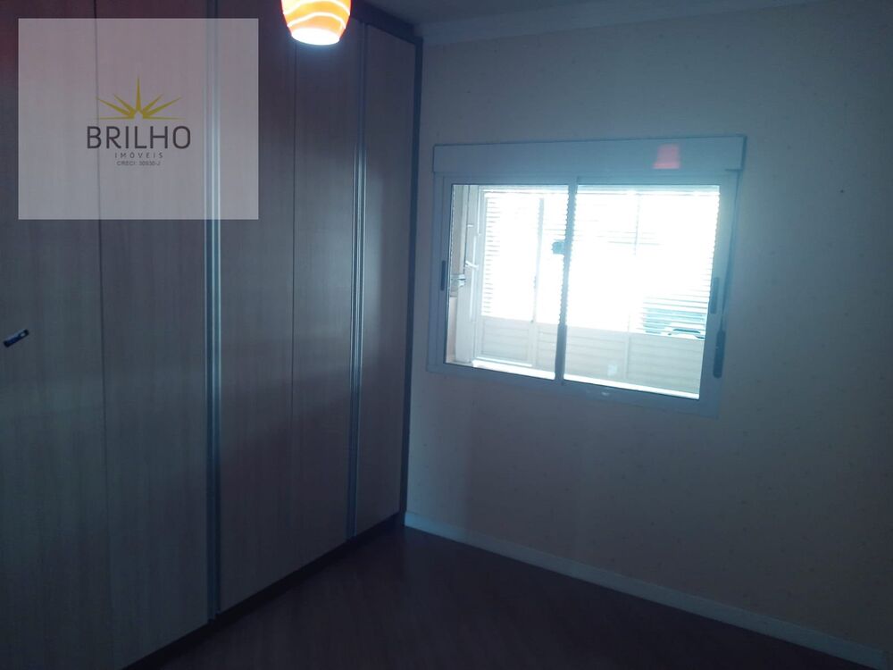 Sobrado à venda com 3 quartos, 200m² - Foto 14