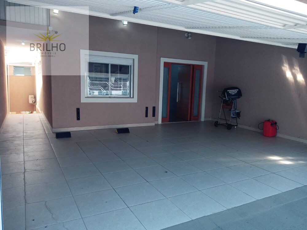 Sobrado à venda com 3 quartos, 200m² - Foto 2