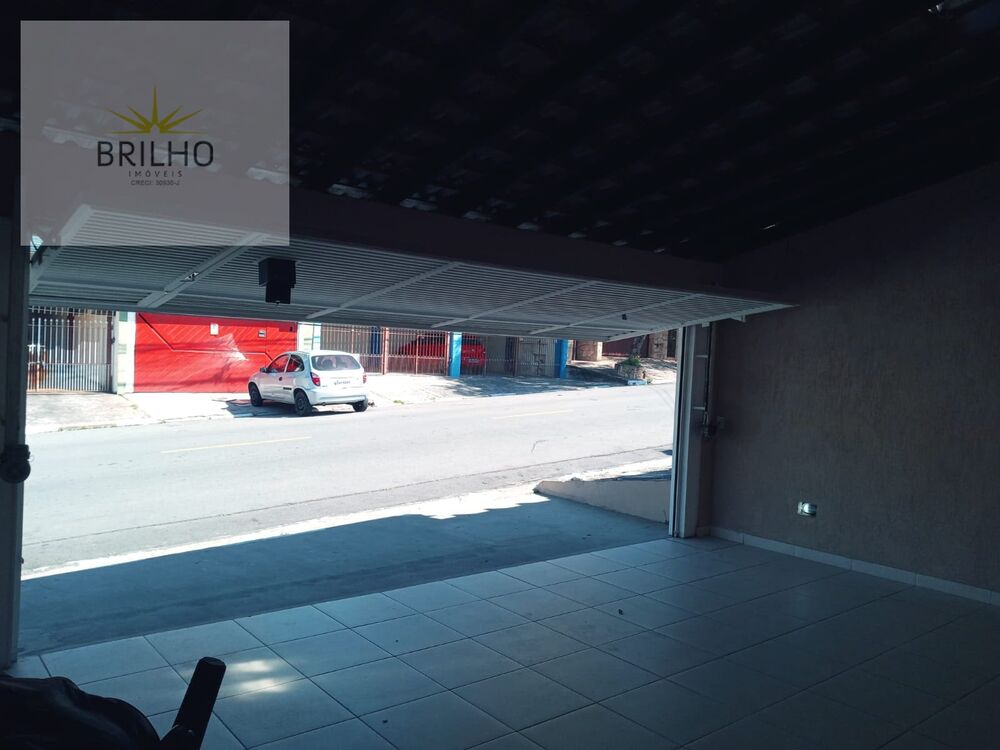 Sobrado à venda com 3 quartos, 200m² - Foto 4