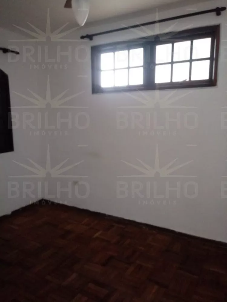 Casa para alugar com 1 quarto, 70m² - Foto 3