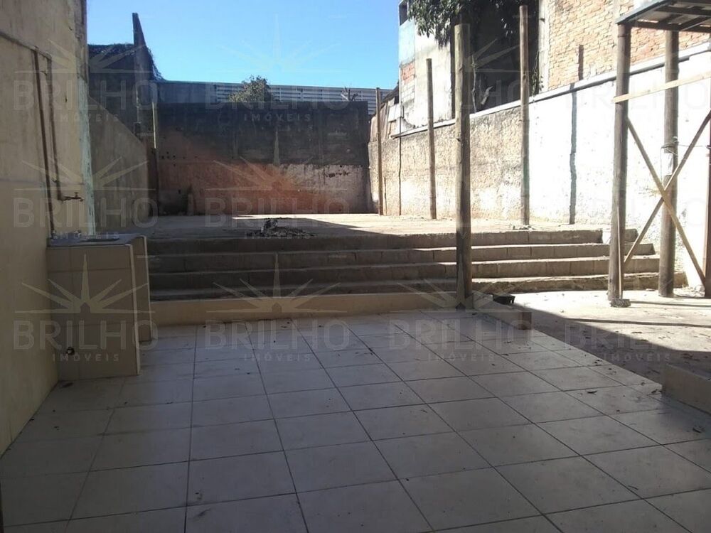 Depósito-Galpão, 1360 m² - Foto 1