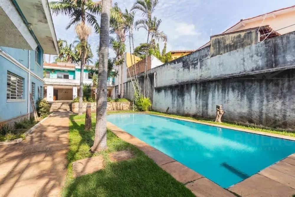 Casa à venda e aluguel com 5 quartos, 1000m² - Foto 4