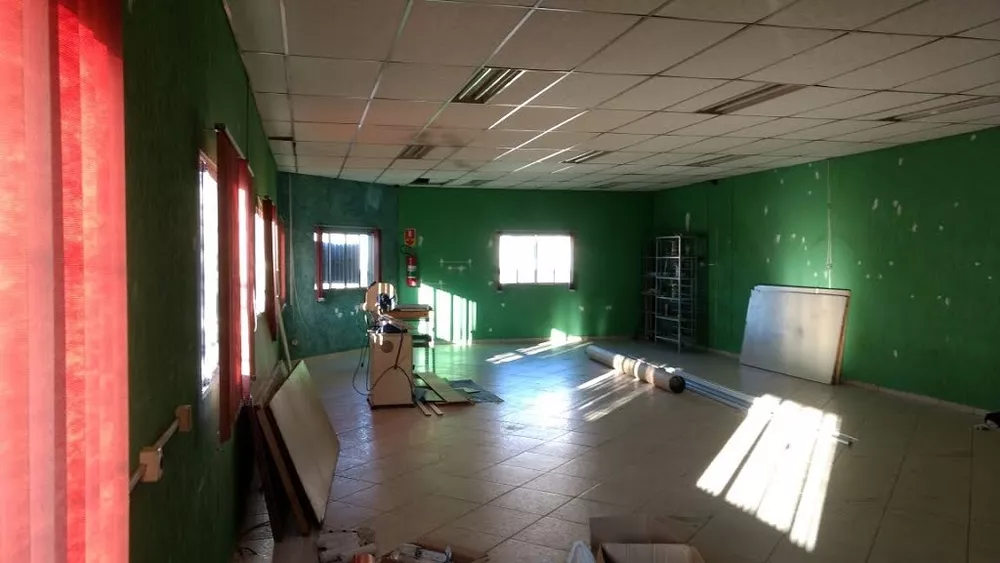 Loja-Salão para alugar, 160m² - Foto 2